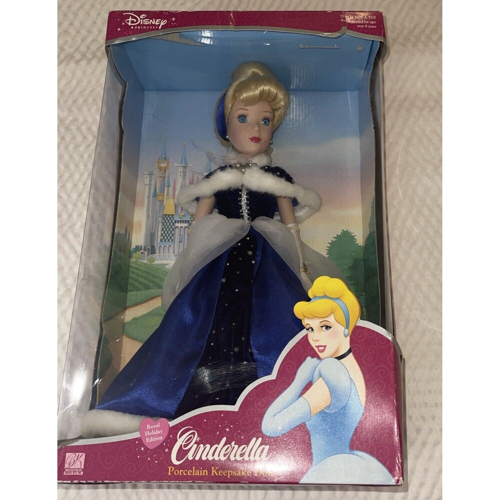 VTG Disney Cinderella Porcelain Keepsake Doll Royal Holiday Edition New In box